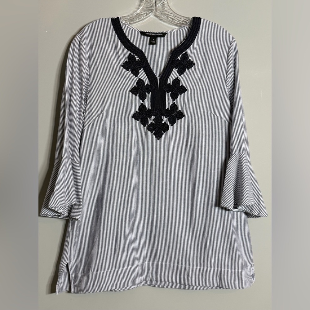 Sharagano Blue and White Embroidered Tunic Size M